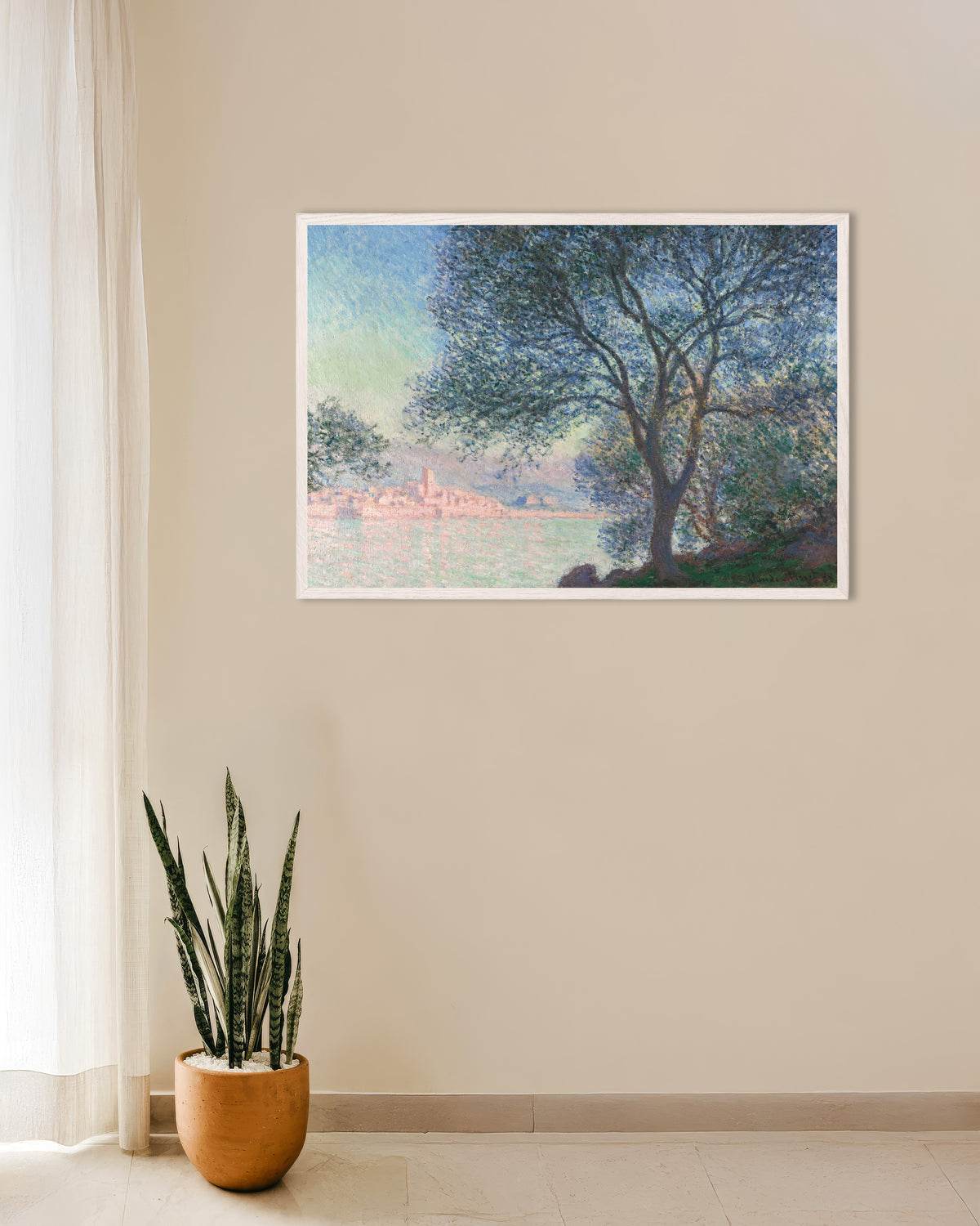 Poster Antibes, von La Salis aus gesehen (1888) von Claude Monet mit weißem Holzrahmen