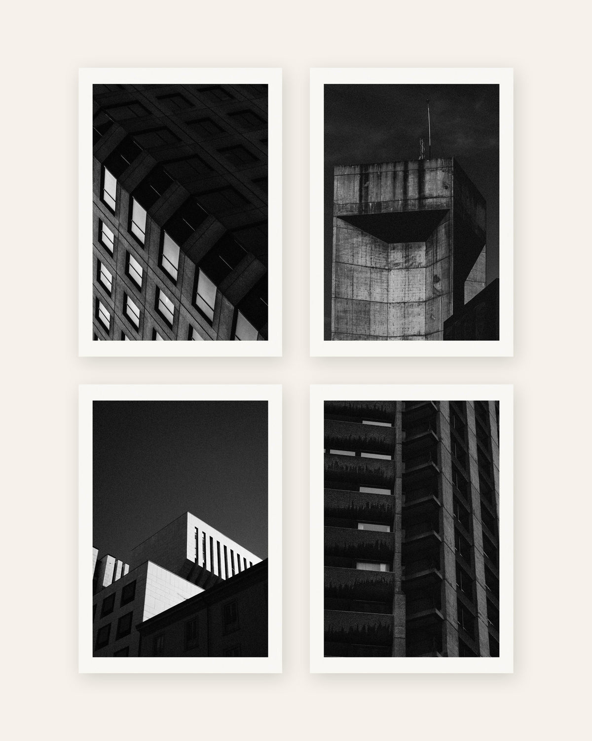 Brutalismus Poster 4er-Set: Beton bei Nacht, ohne Rahmen