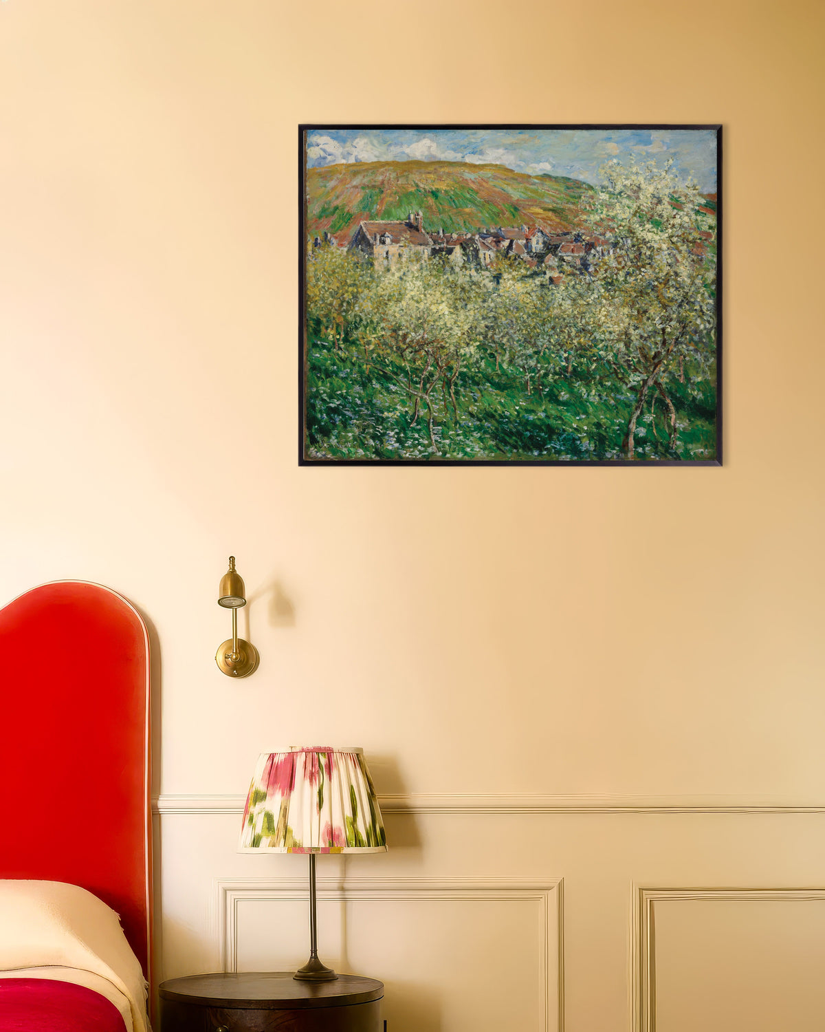 Poster Blühende Pflaumenbäume (1879) von Claude Monet mit Metallrahmen