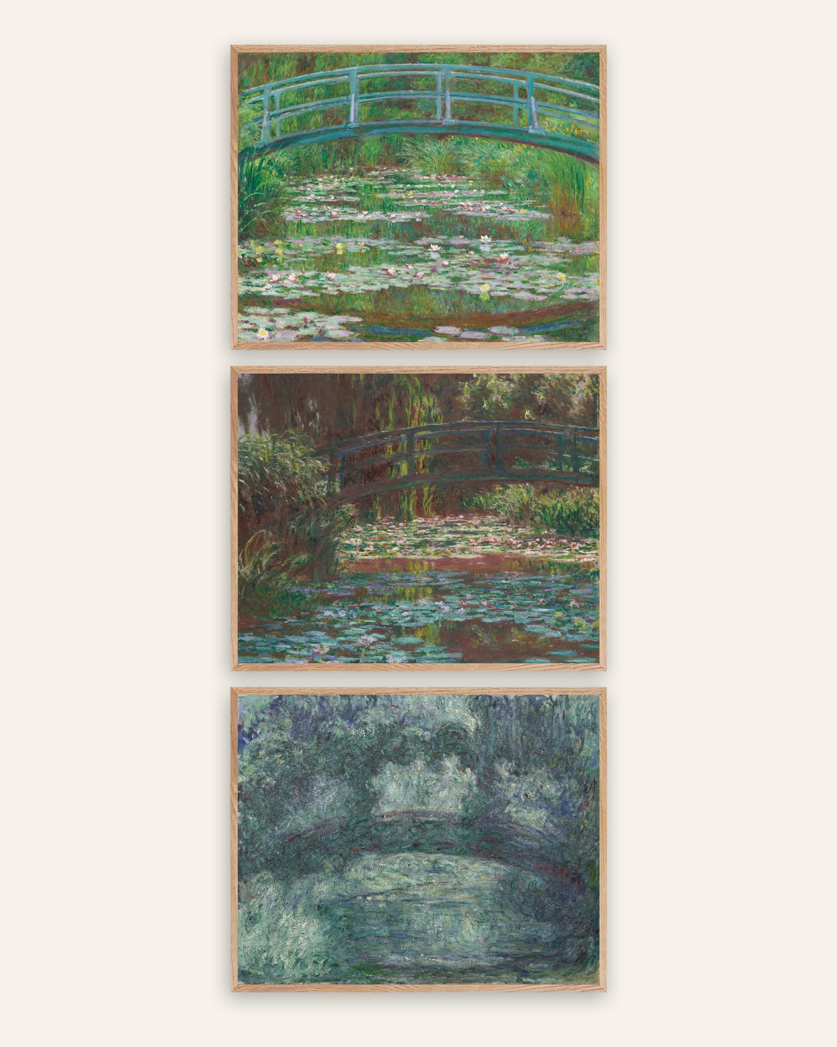 Monet Japanische Brücke Poster 3er-Set: Giverny, 1899 bis 1924, in Rahmen aus Natureiche