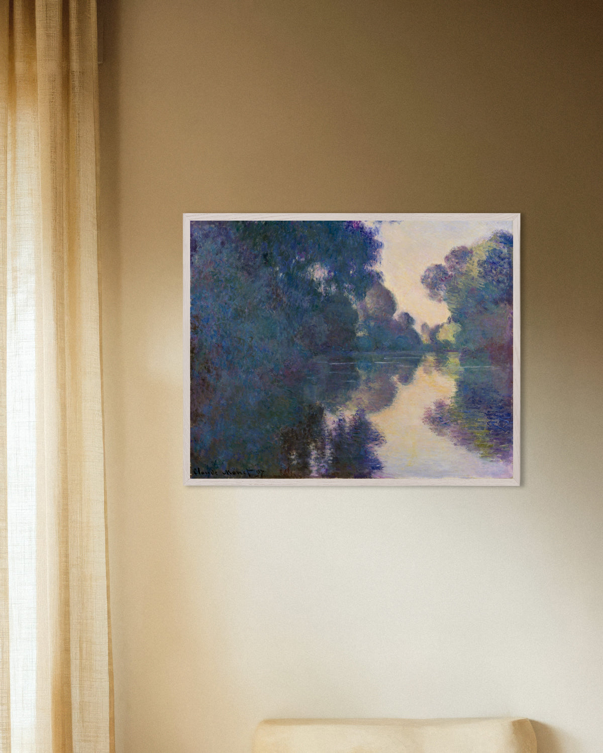 Poster Morgen an der Seine bei Giverny (1897) von Claude Monet mit weißem Holzrahmen