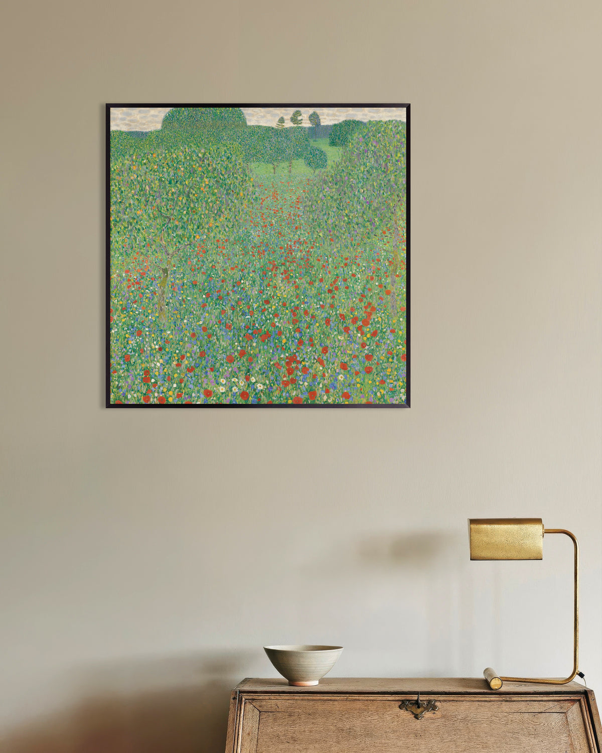 Poster Mohnwiese (1907) von Gustav Klimt mit Metallrahmen