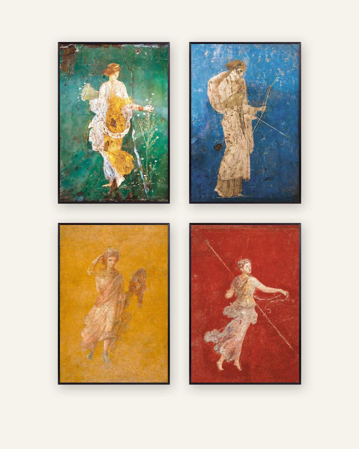 Set aus 4 Postern mit römischen Fresken, Flora, Artemis, Melpomene und Mänade, in schwarzen Metallrahmen