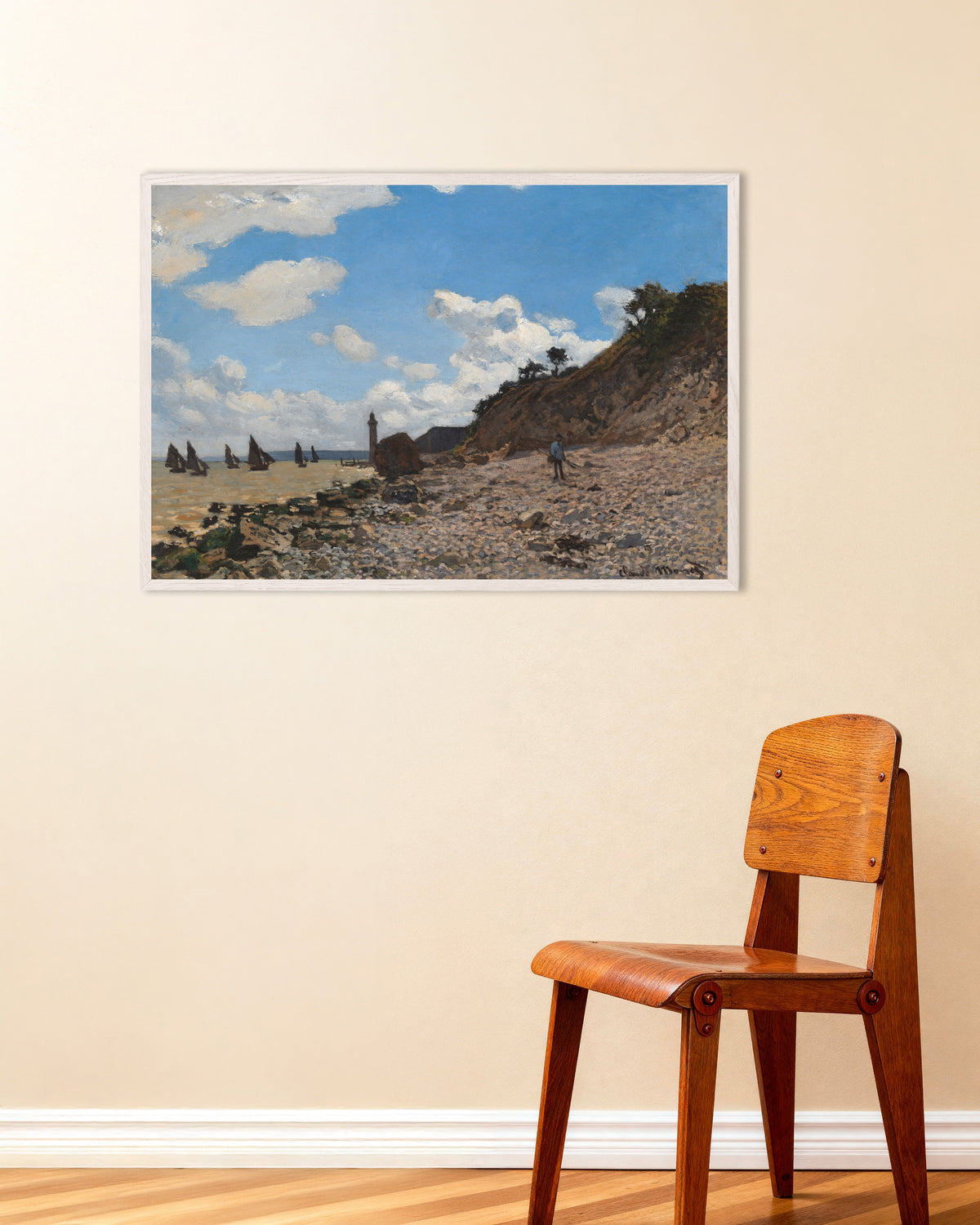 Poster Der Strand von Honfleur (1864–1866) von Claude Monet mit weißem Holzrahmen