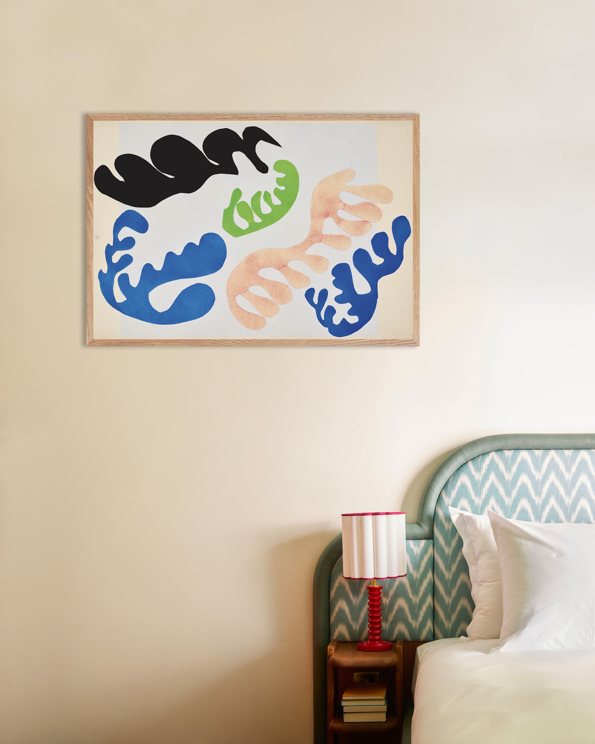 Poster Die Lagune in Blau und Koralle (Jazz, 1947) von Henri Matisse, mit naturfarbenem Holzrahmen