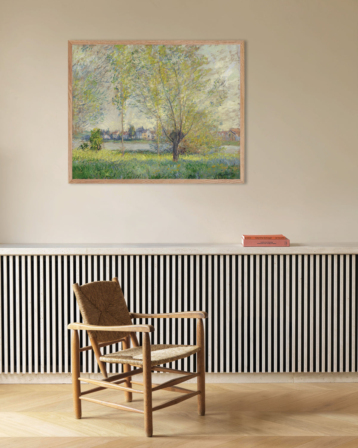 Poster Die Weiden (1880) von Claude Monet mit naturfarbenem Holzrahmen