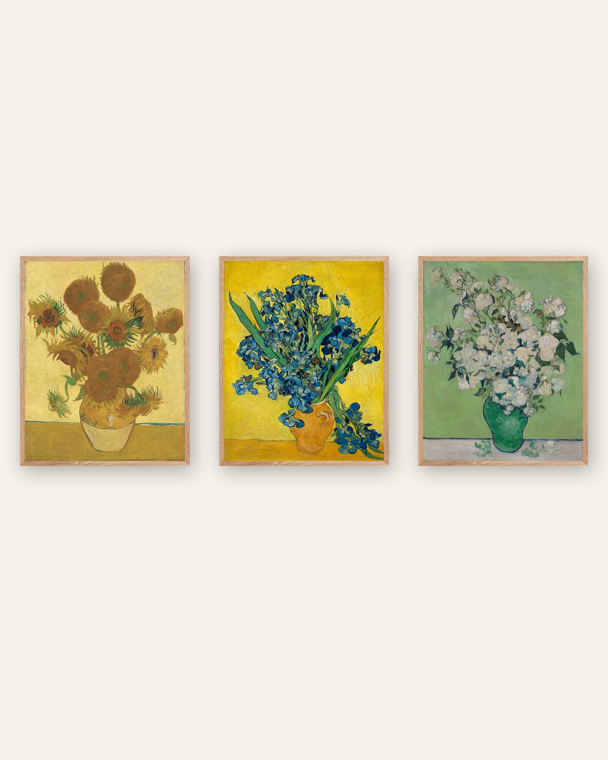 Van Gogh Blumen Poster 3er-Set: Sonnenblumen, Schwertlilien und Rosen, in Rahmen aus Natureiche