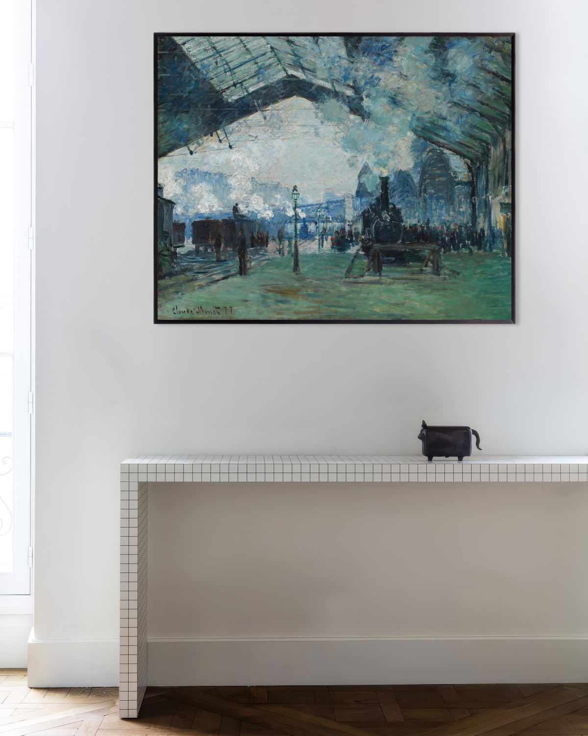 Poster Ankunft des Zuges aus der Normandie, Gare Saint-Lazare (1877) von Claude Monet mit Metallrahmen