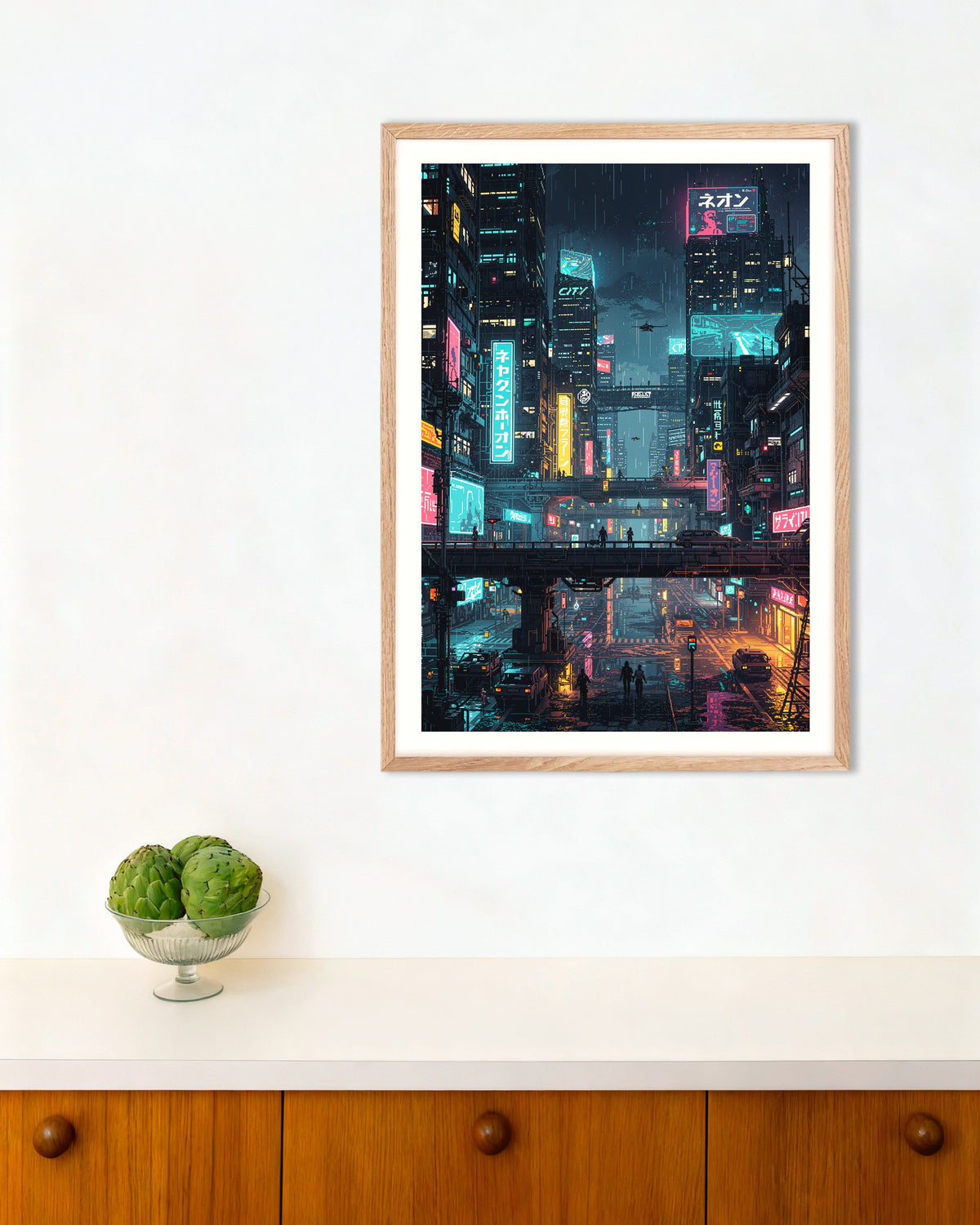 Poster „Cyberpunk-Stadt in Japan als Pixel-Art-Poster“, Poster mit naturfarbenem Holzrahmen