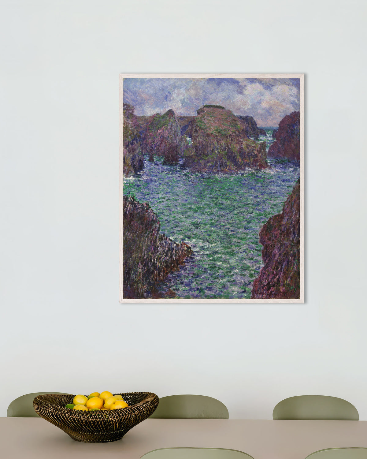 Poster Port-Goulphar, Belle-Île (1887) von Claude Monet mit weißem Holzrahmen