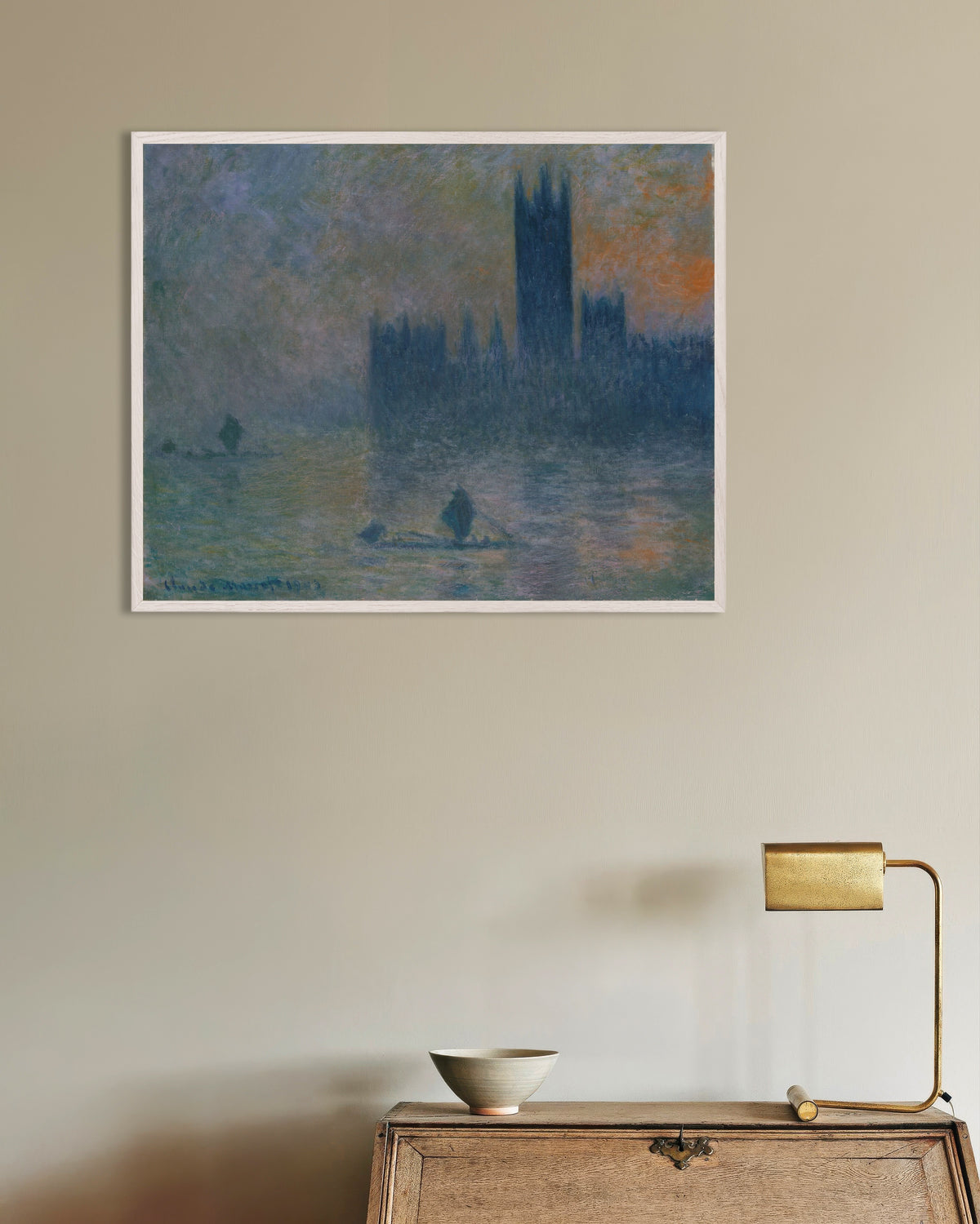 Poster Das Parlament, Nebeleffekt (1903–1904) von Claude Monet mit weißem Holzrahmen